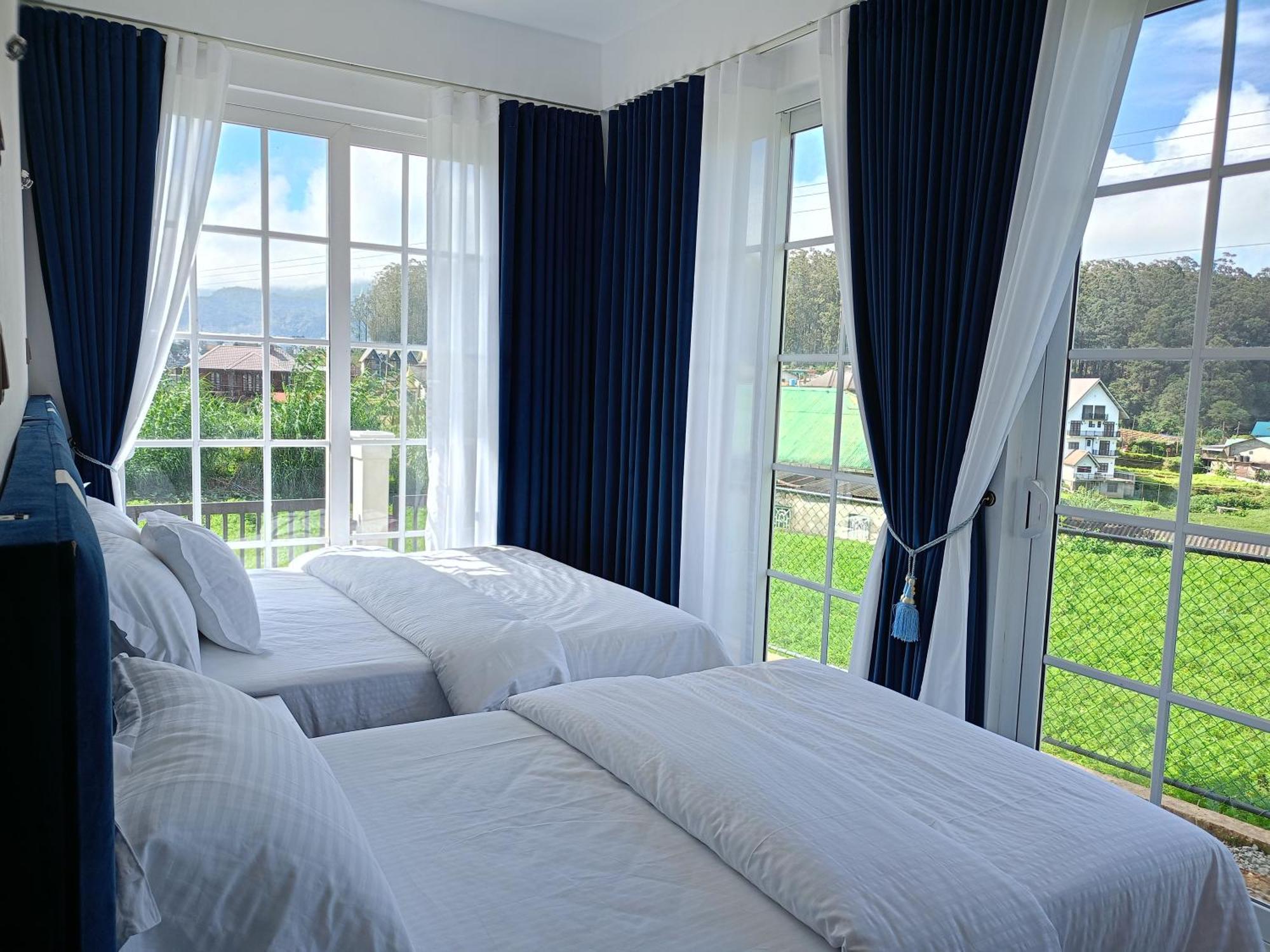 Golden Mist Hotel นูวาราเอลิยา ภายนอก รูปภาพ