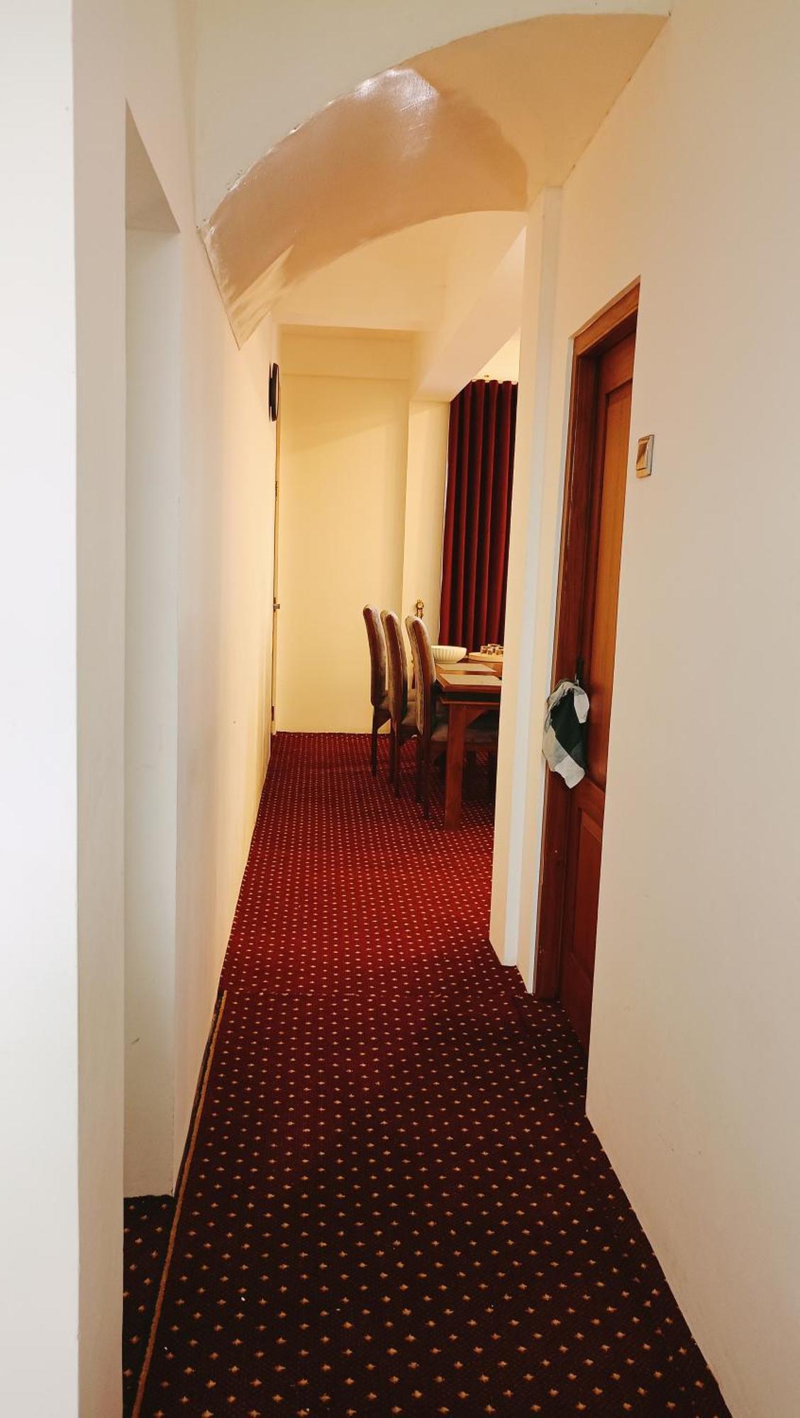 Golden Mist Hotel นูวาราเอลิยา ภายนอก รูปภาพ